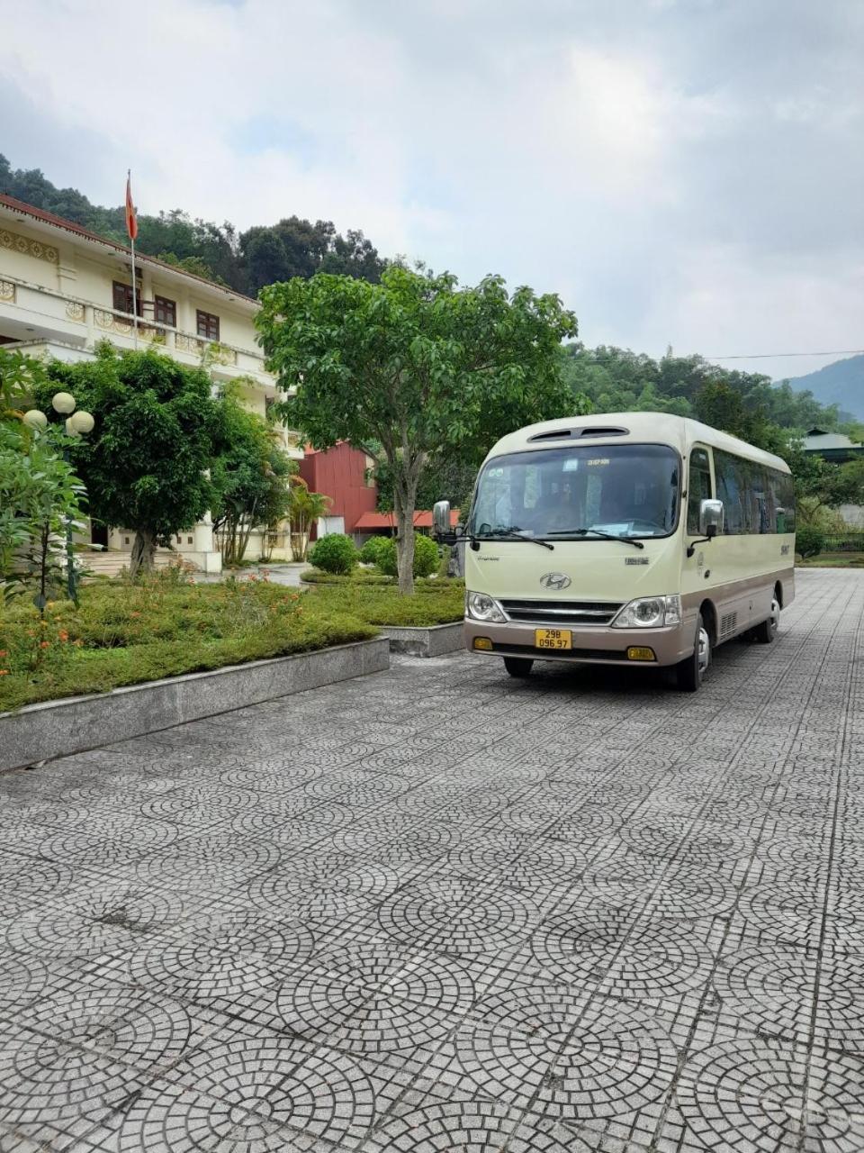 Khach San Vuon Quoc Gia Ba Be Hotel Bac Kan Luaran gambar