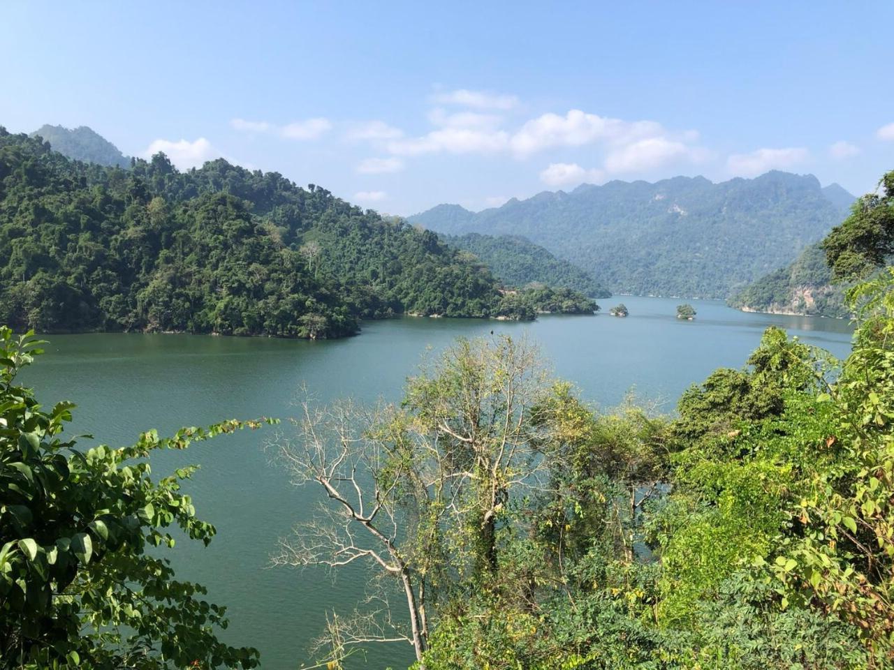 Khach San Vuon Quoc Gia Ba Be Hotel Bac Kan Luaran gambar