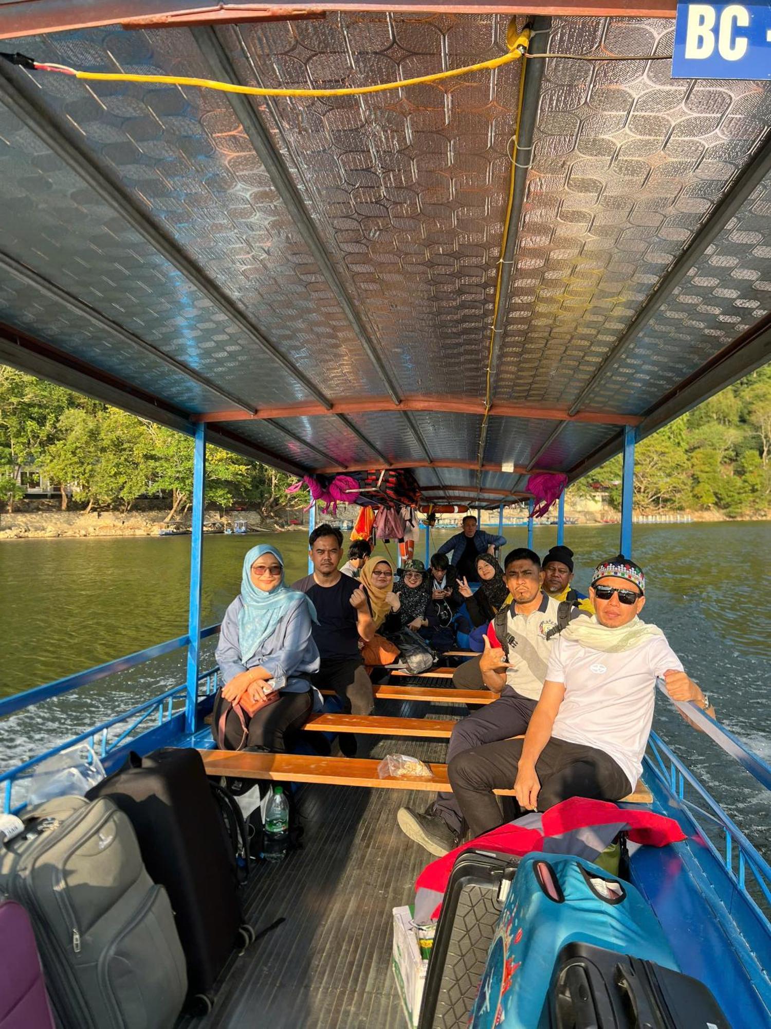 Khach San Vuon Quoc Gia Ba Be Hotel Bac Kan Luaran gambar